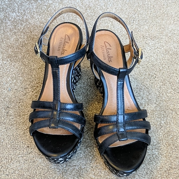 clarks shoes with toy in heel